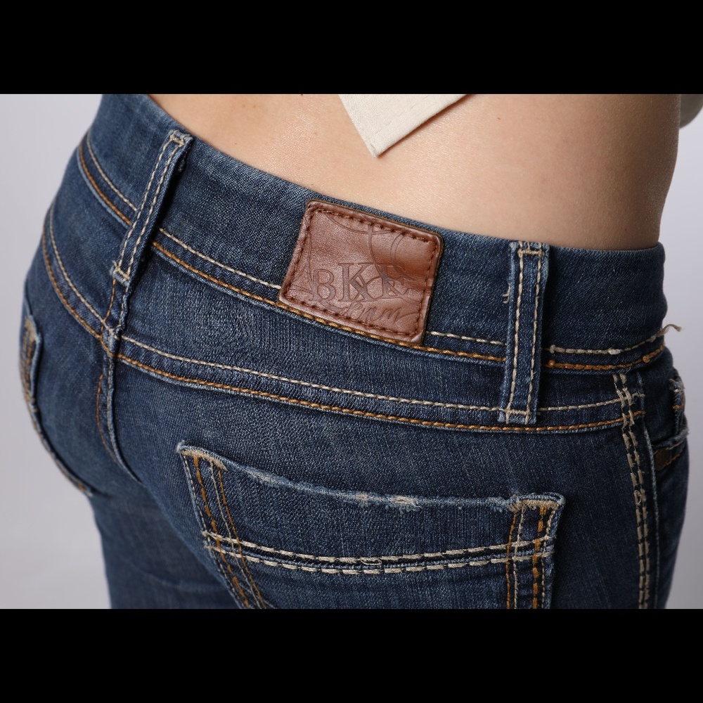 Low cut jeans flare by BKE size 24R